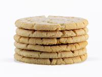 Our luscious Lemon Sugar Classic is a delicious citrus delight. Subtle and refined, we’ve created a sugar cookie that’s not too sweet. Buttery baked and finished on top with a light dusting of sugar enhances the sweetness without overpowering the zesty, lemony essence we love.